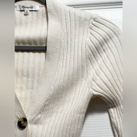Madewell Brenville Crop Cardigan Wool Blend Sweater in Antique Cream Ribbed XS - Picture 8 of 11